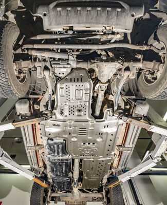 टिकाऊ 4x4 कार बॉडी पार्ट्स Wrangler JL एक्सेसरीज इंजन कवर अंडरबॉडी चेसिस गार्ड बोर्ड पूर्ण स्किड प्लेट जीप के लिए