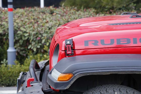 यूनिवर्सल 4x4 Wrangler JK JL एल्यूमीनियम मिश्र धातु हुड जैप वर्ष 2018 के लिए लॉक लॉक किट