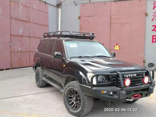 इस 4x4 बुल बार फ्रंट बंपर के साथ अपने टोयोटा LC100 के लुक और प्रदर्शन को अपग्रेड करें