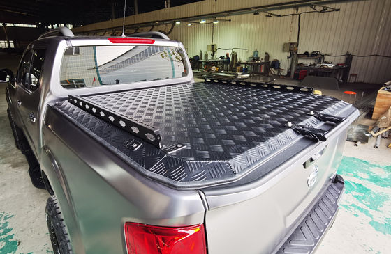 फोर्ड रेंजर पिकअप हार्ड टाइप एल्यूमीनियम मिश्र धातु सामग्री के साथ retractable Tonneau कवर