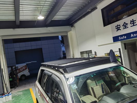 टोयोटा लैंड क्रूजर LC200 के लिए एल्यूमीनियम मिश्र धातु फ्लैट कार छत रैक