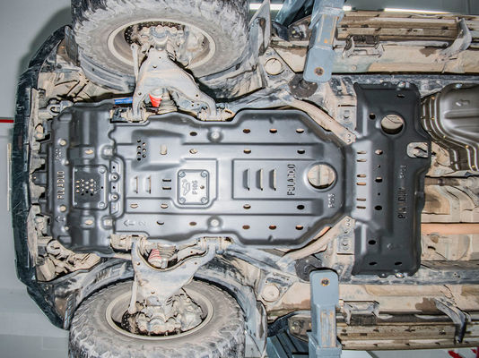 टोयोटा प्राडो LC150 OEM के लिए फिट 3 डी स्किड प्लेट ईंधन टैंक के लिए अंडरबॉडी सुरक्षा कवच