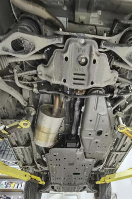 3 डी वाहन के नीचे कवच स्थानांतरण मामले ईंधन टैंक MITSUBISHI GAC OEM के लिए अंडरकार शील्ड