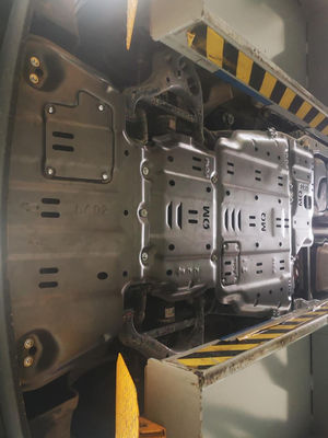 कस्टम फिट फोर्ड रैप्टर F150 3D स्किड प्लेट अंडरकार बख्तरबंद के लिए एल्यूमीनियम मिश्र धातु में