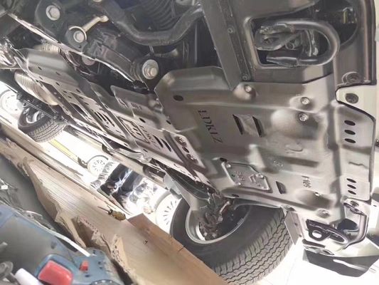 टोयोटा लैंड क्रूजर LC100 के लिए 100% परीक्षण किया गया लोअर इंजन कवर बॉटम चेसिस गार्ड बोर्ड